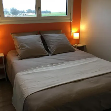 펜션 Mandarine La Vallee Des Noyers Lhommaize