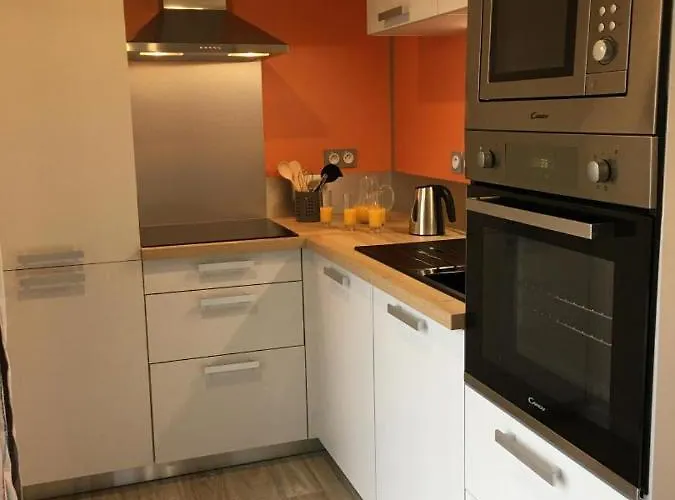 Mandarine La Vallee Des Noyers Casa de Férias